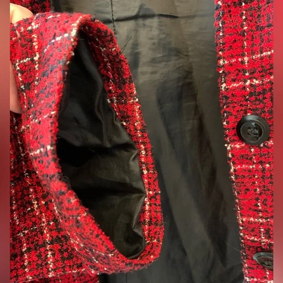 Red plaid jacket - Picture 6 of 6